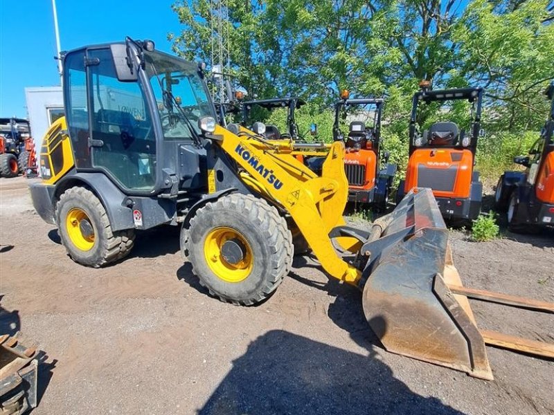 Radlader tip Komatsu WA 70 M, Gebrauchtmaschine in Glostrup