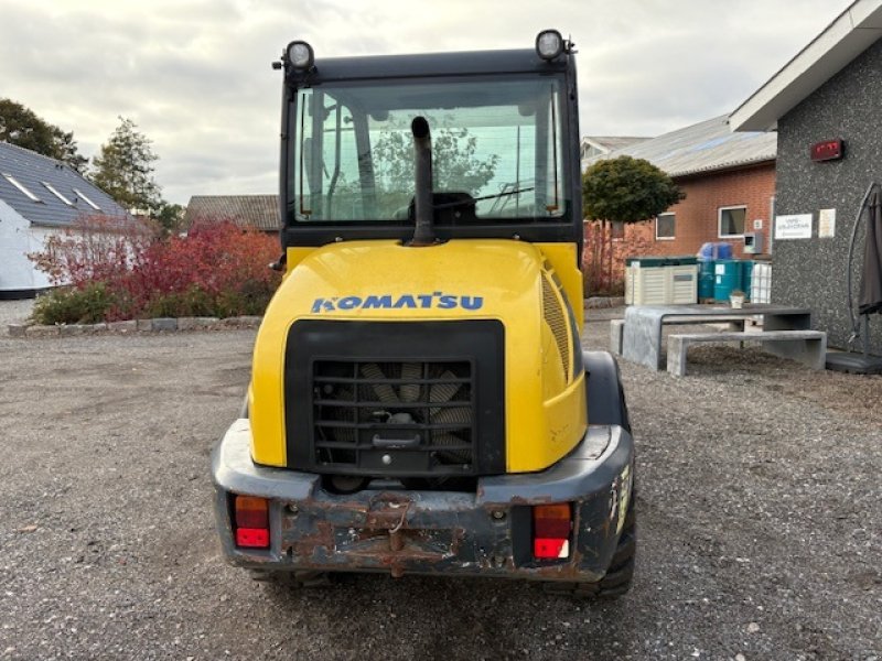 Radlader typu Komatsu WA 70 NYE DÆK,  3IEN SKOVL, HYD SKIFT, Gebrauchtmaschine v Dronninglund (Obrázek 8)