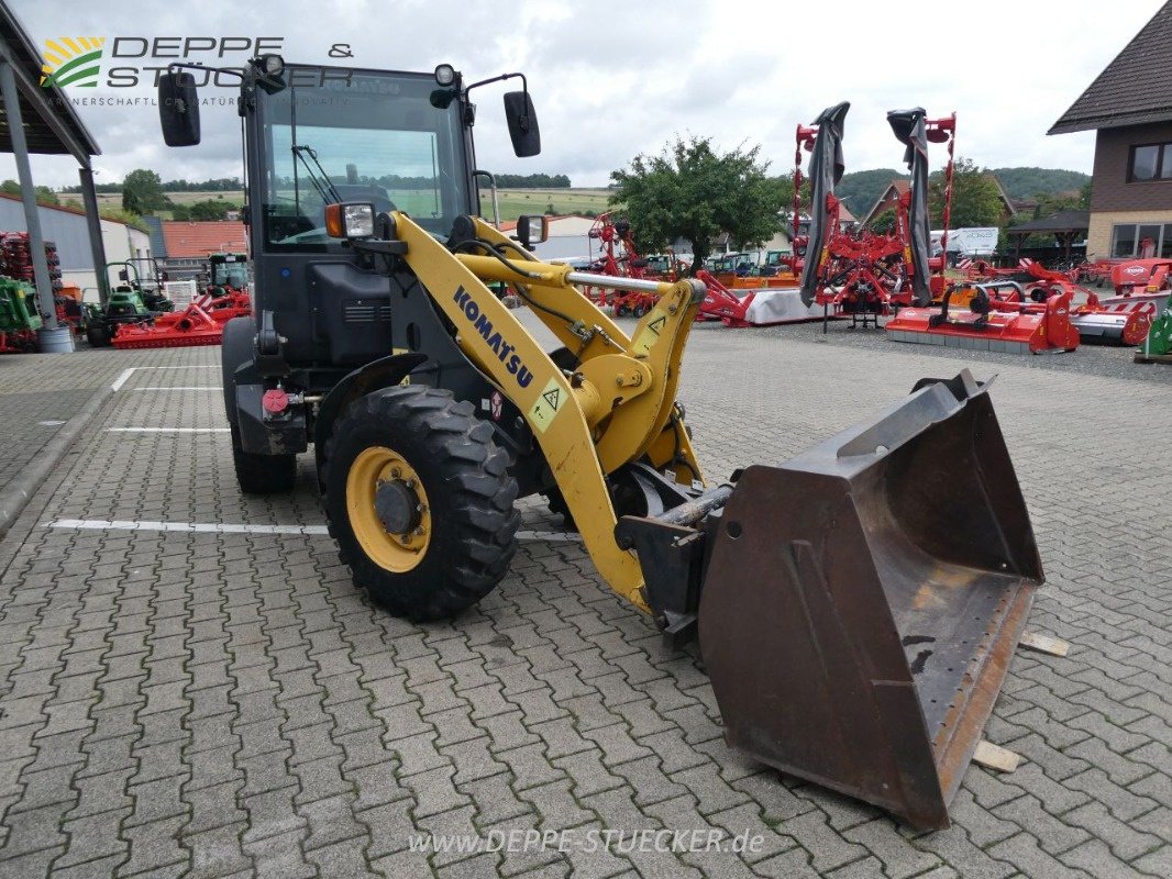 Radlader tip Komatsu WA 70, Gebrauchtmaschine in Lauterberg/Barbis (Poză 4)