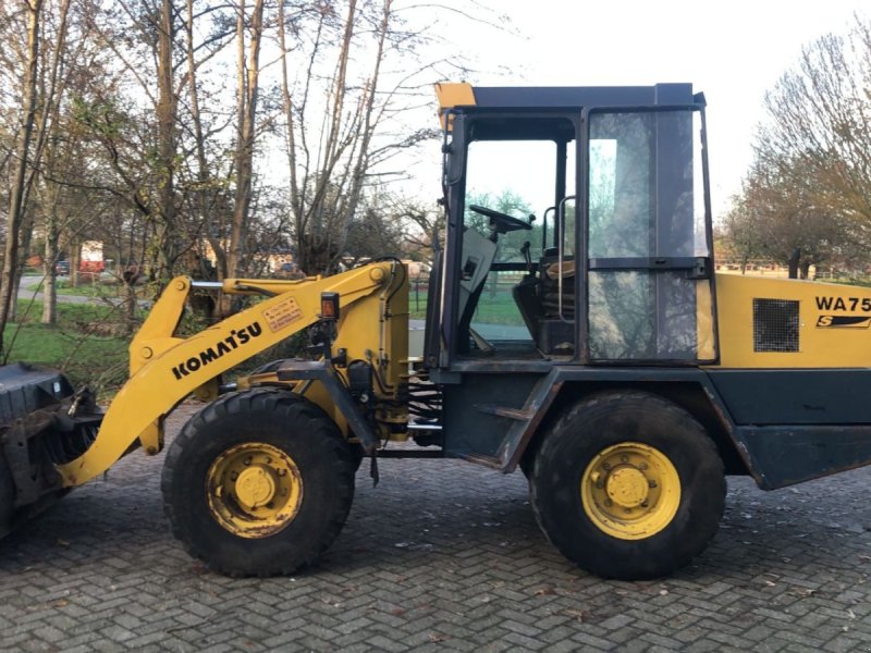 Radlader of the type Komatsu WA 75, Gebrauchtmaschine in Ederveen (Picture 1)