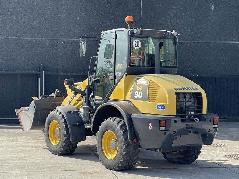 Radlader des Typs Komatsu WA 90 - 6, Gebrauchtmaschine in Waregem (Bild 3)