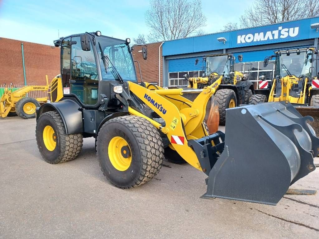 Radlader typu Komatsu WA100M-10E0, Gebrauchtmaschine v Overijse (Obrázek 1)