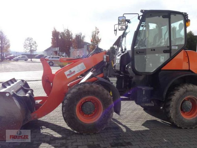 Radlader typu Komatsu WA100M-6 mit Straßenzulassung, Gebrauchtmaschine w Putzleinsdorf