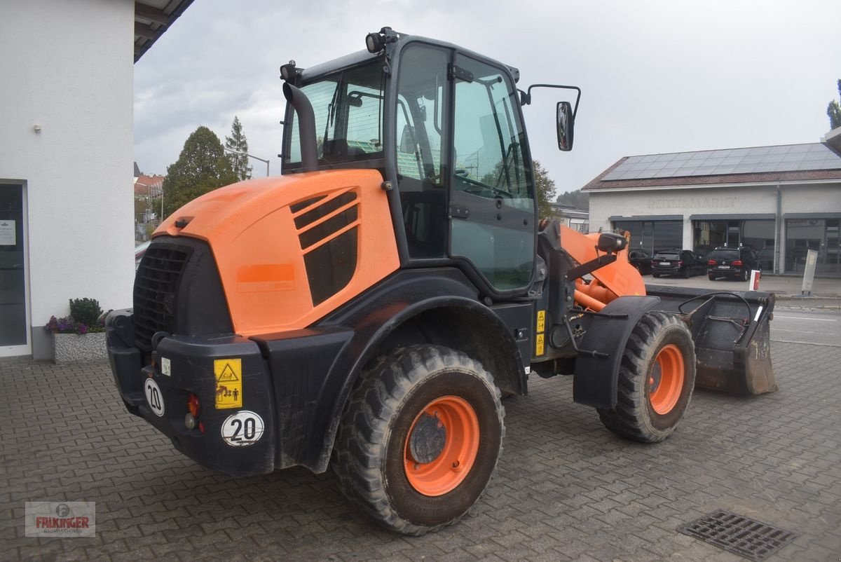 Radlader typu Komatsu WA100M-7, Gebrauchtmaschine v Putzleinsdorf (Obrázek 4)