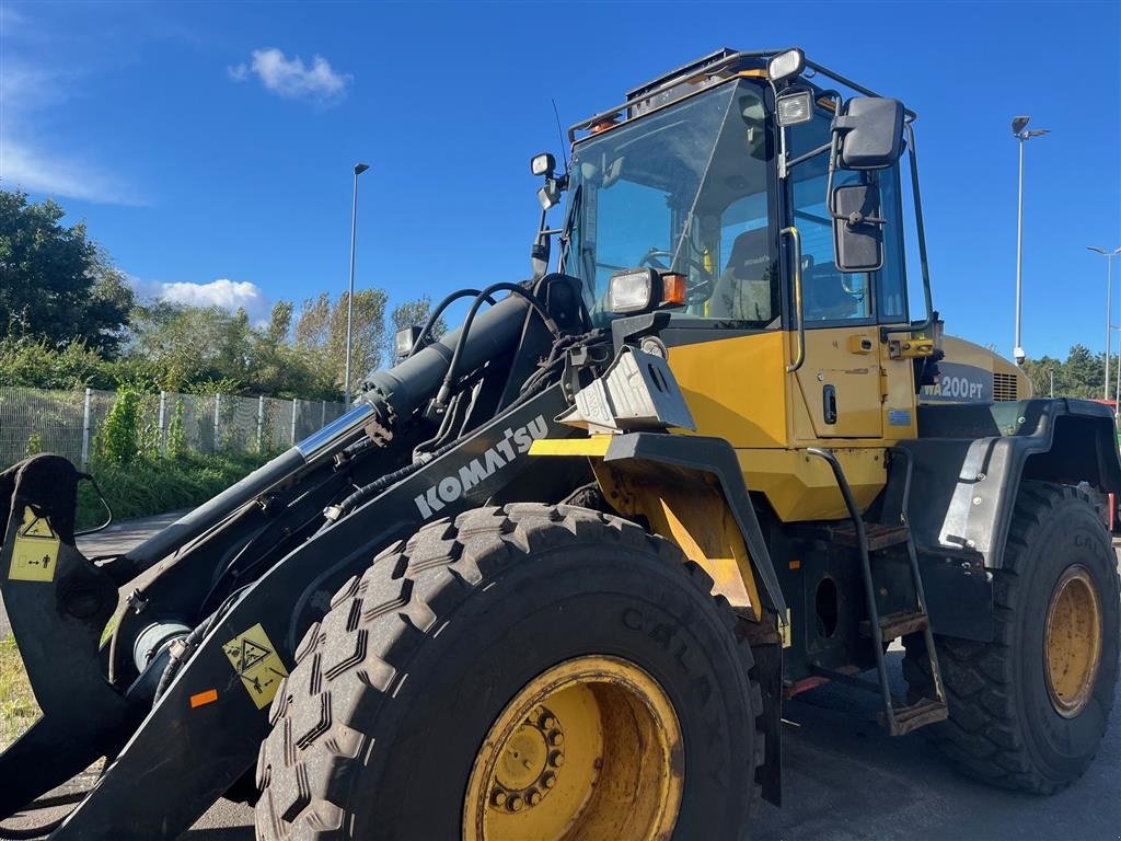 Radlader du type Komatsu WA200PT-5, Gebrauchtmaschine en Løgstør (Photo 3)