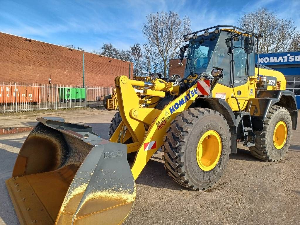 Radlader del tipo Komatsu WA270-8E0, Gebrauchtmaschine en Overijse (Imagen 1)