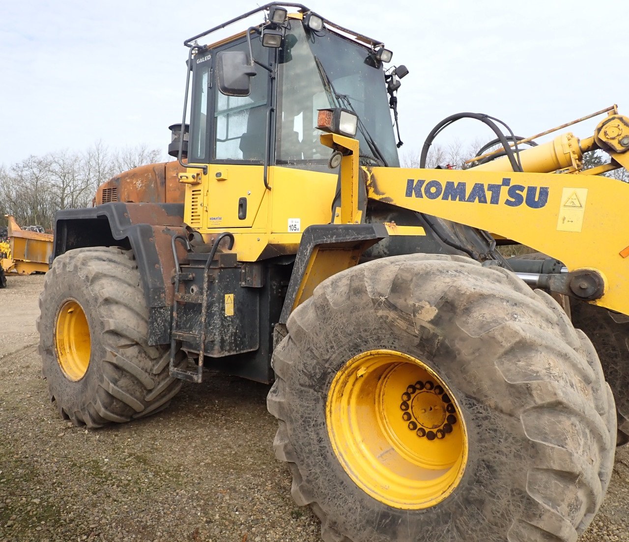 Radlader du type Komatsu WA320-5, Gebrauchtmaschine en Viborg (Photo 5)