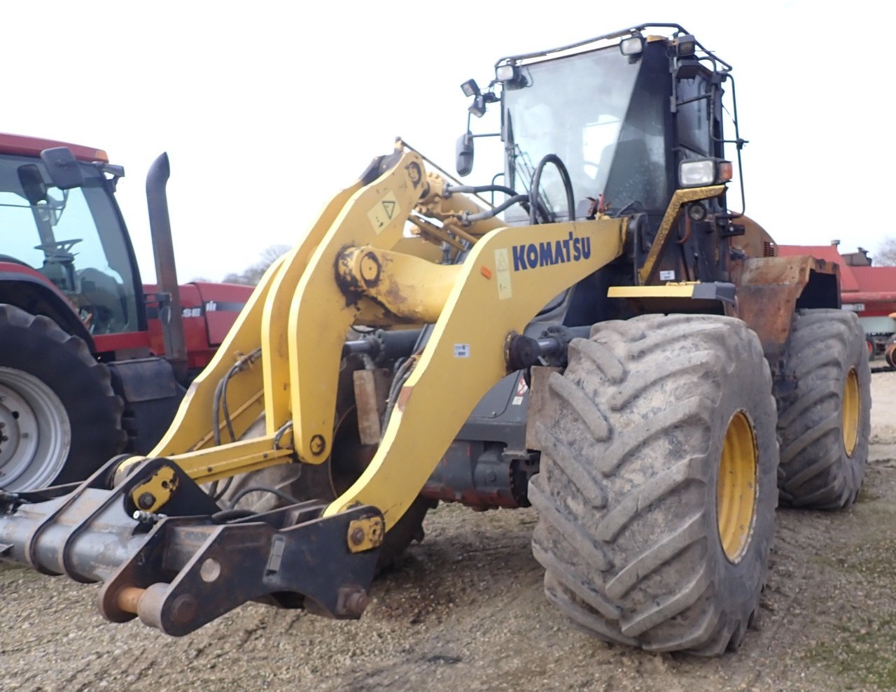 Radlader du type Komatsu WA320-5, Gebrauchtmaschine en Viborg (Photo 2)