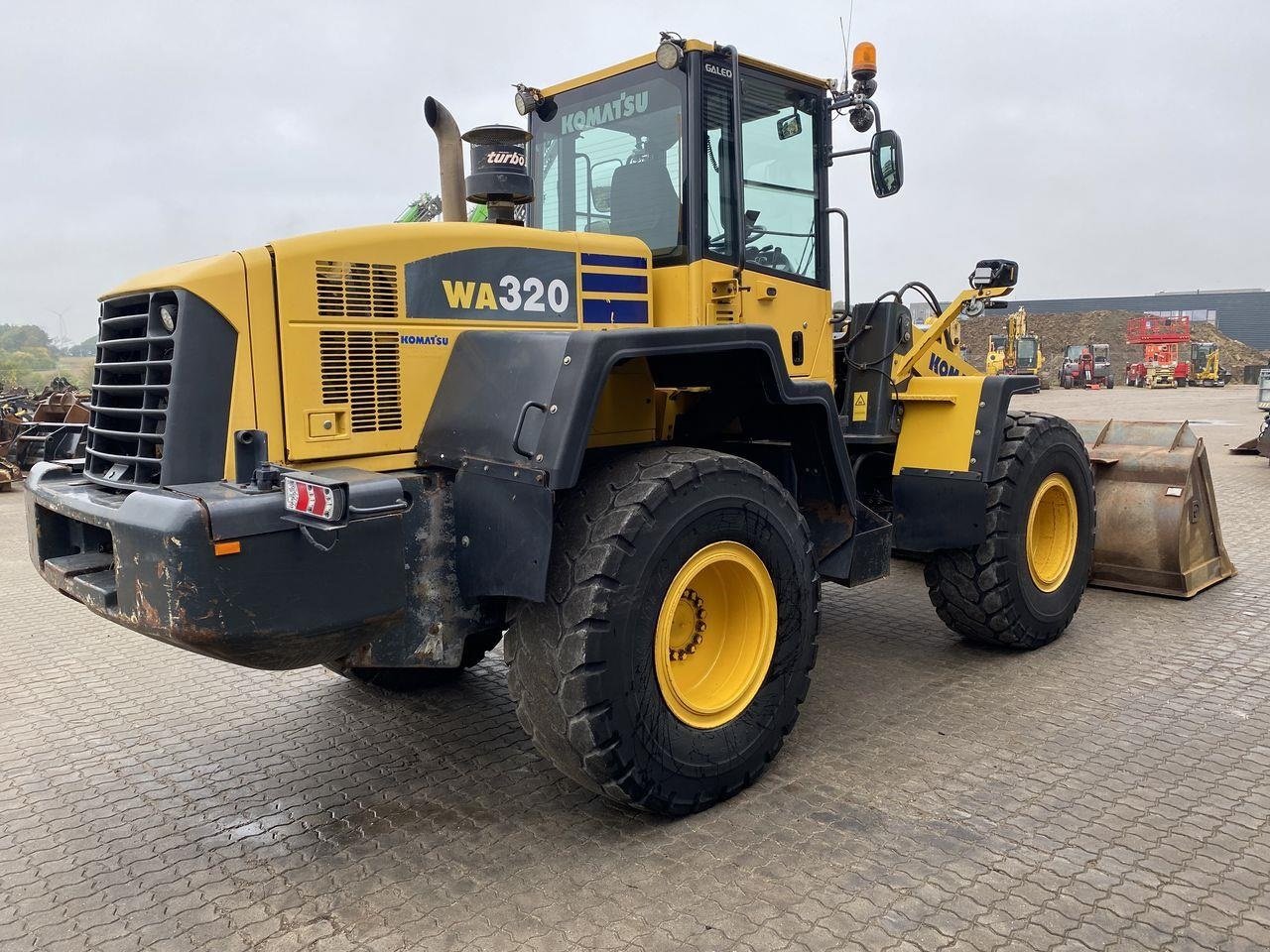 Radlader van het type Komatsu WA320-5, Gebrauchtmaschine in Skive (Foto 4)