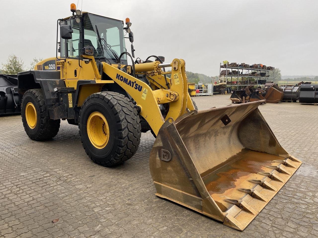 Radlader tip Komatsu WA320-5, Gebrauchtmaschine in Skive (Poză 5)