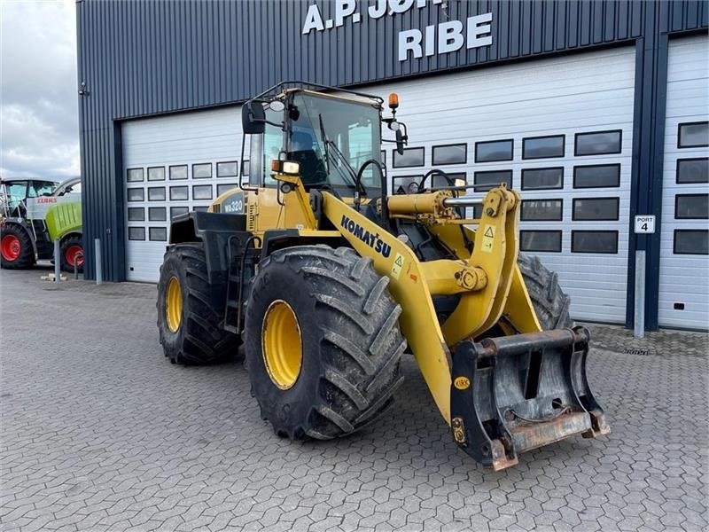 Radlader of the type Komatsu WA320-5, Gebrauchtmaschine in Ribe (Picture 2)