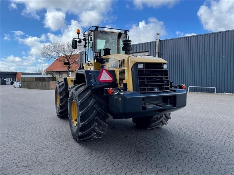 Radlader van het type Komatsu WA320-5, Gebrauchtmaschine in Ribe (Foto 6)