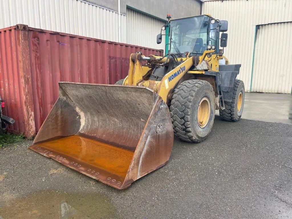 Radlader tip Komatsu WA320-5H, Gebrauchtmaschine in Wevelgem (Poză 2)