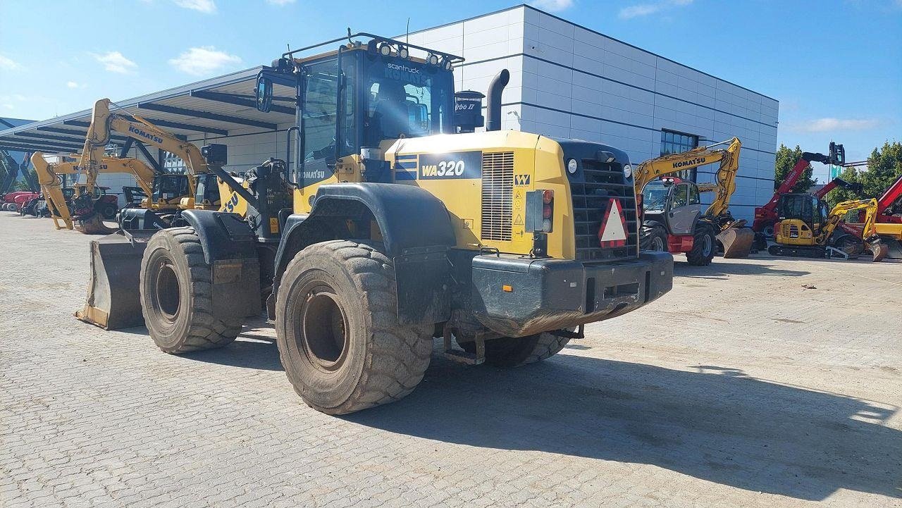 Radlader tip Komatsu WA320-7, Gebrauchtmaschine in Skive (Poză 2)