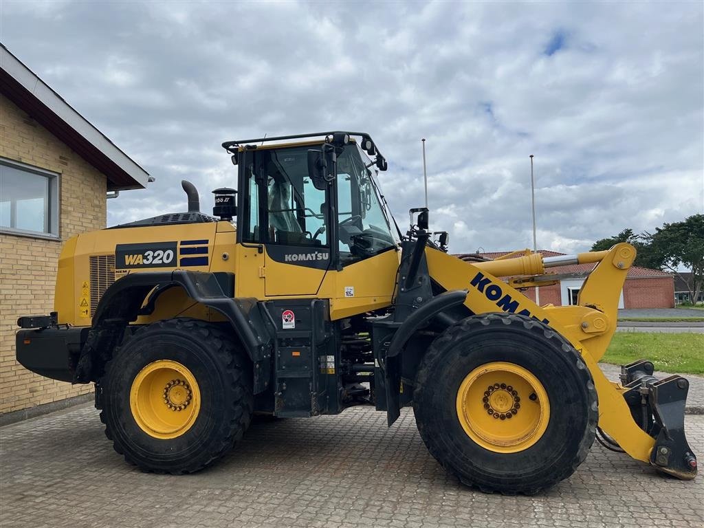 Radlader del tipo Komatsu WA320-8, Gebrauchtmaschine en Løgstør (Imagen 3)