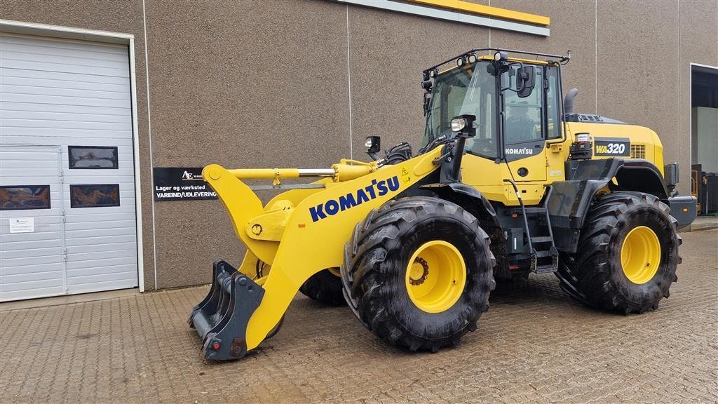 Radlader Türe ait Komatsu WA320-8, Gebrauchtmaschine içinde Randers (resim 3)