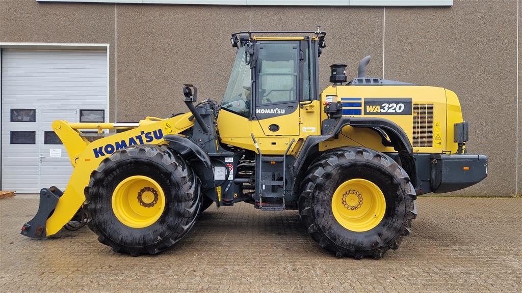 Radlader tip Komatsu WA320-8, Gebrauchtmaschine in Randers (Poză 2)