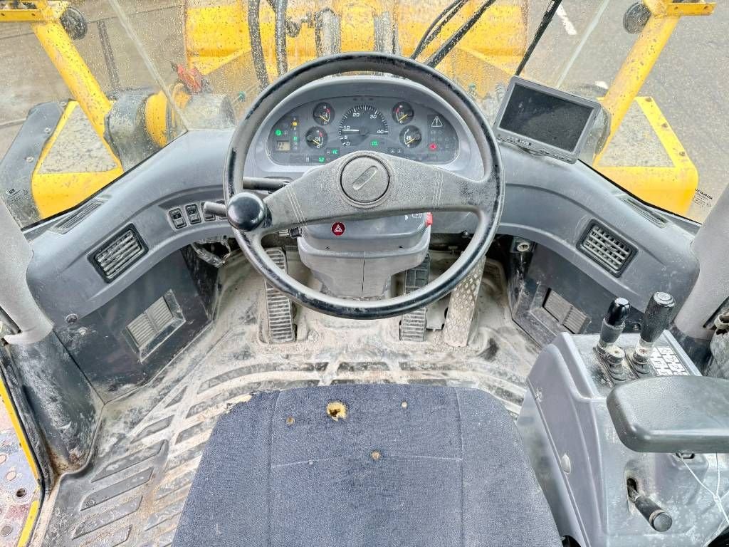 Radlader tipa Komatsu WA380-5H - Central Greasing / Backup Camera, Gebrauchtmaschine u Veldhoven (Slika 9)