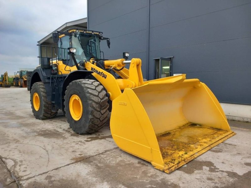 Radlader van het type Komatsu WA480-8E0, Gebrauchtmaschine in Overijse (Foto 1)