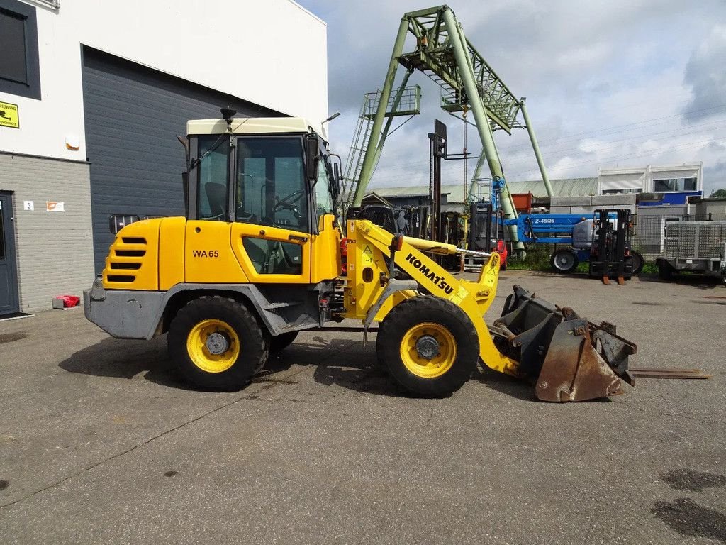 Radlader tip Komatsu WA65-3, Gebrauchtmaschine in Zutphen (Poză 7)