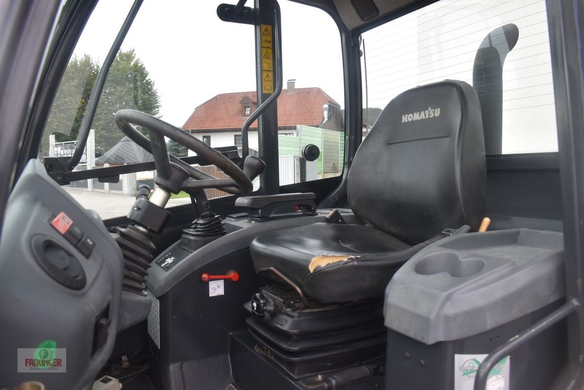 Radlader des Typs Komatsu WA70-6, Gebrauchtmaschine in Putzleinsdorf (Bild 5)