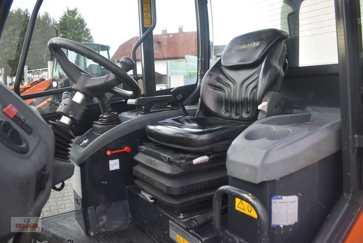 Radlader van het type Komatsu WA70-7 mit Straßenzulassung, Gebrauchtmaschine in Putzleinsdorf (Foto 5)