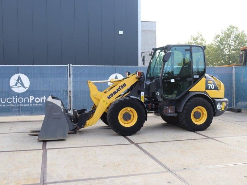 Radlader typu Komatsu WA70-7, Gebrauchtmaschine v Antwerpen (Obrázok 1)