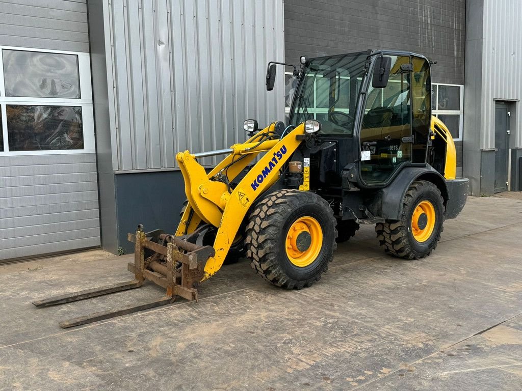 Radlader del tipo Komatsu WA70M-8EO, Gebrauchtmaschine In Velddriel (Immagine 2)