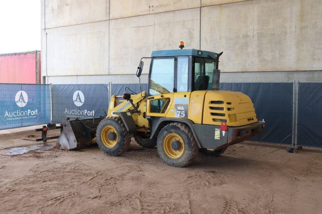 Radlader typu Komatsu WA75-3, Gebrauchtmaschine v Antwerpen (Obrázok 3)