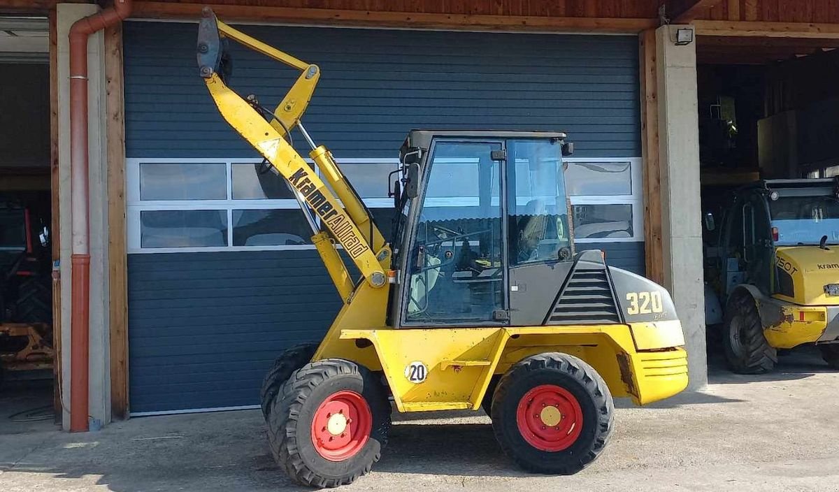 Radlader tipa Kramer 320, Gebrauchtmaschine u Villach/Zauchen (Slika 2)