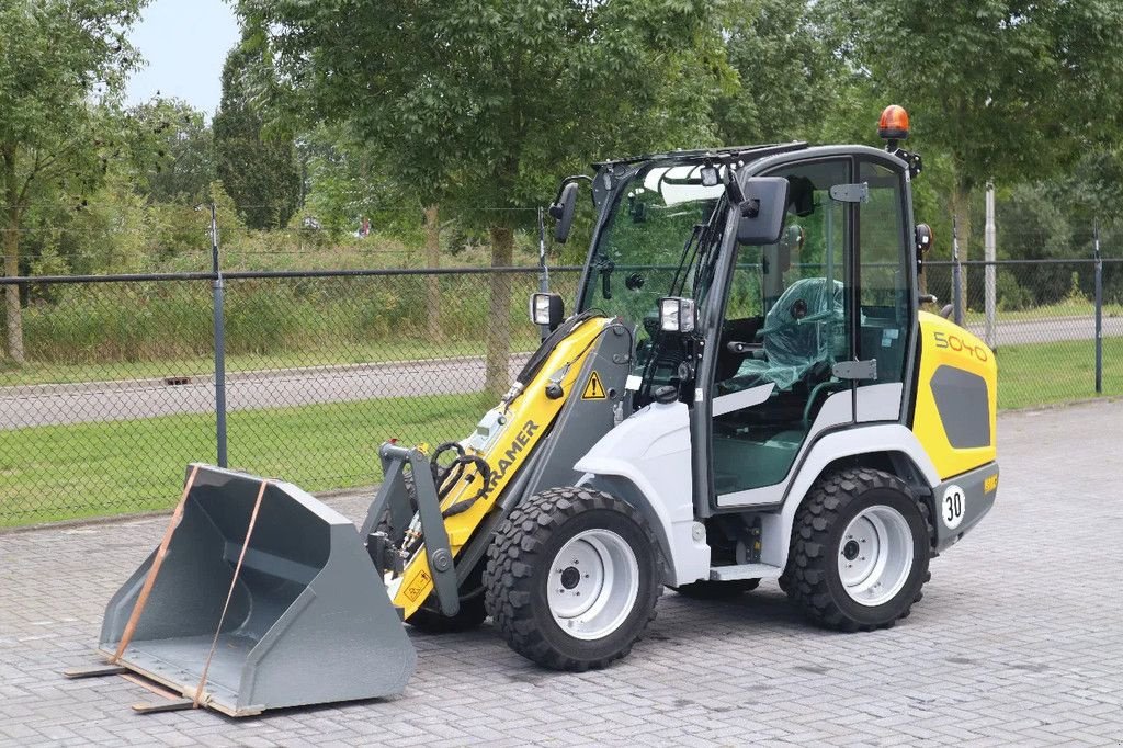 Radlader tip Kramer 5040 NEW / UNUSED FORKS BUCKET, Gebrauchtmaschine in Marknesse (Poză 2)