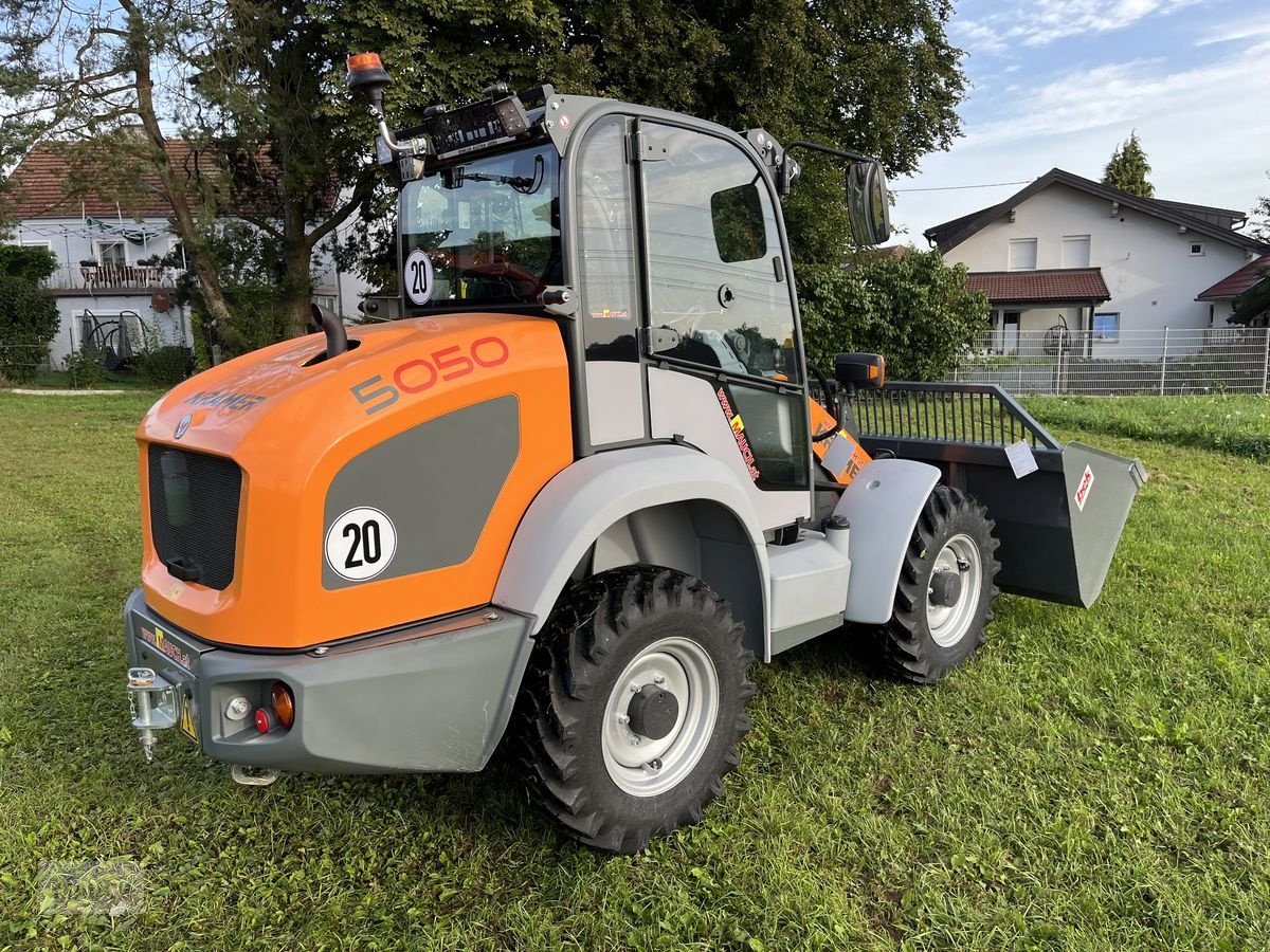 Radlader van het type Kramer 5050 mit Kabine neuwertig, Gebrauchtmaschine in Burgkirchen (Foto 9)