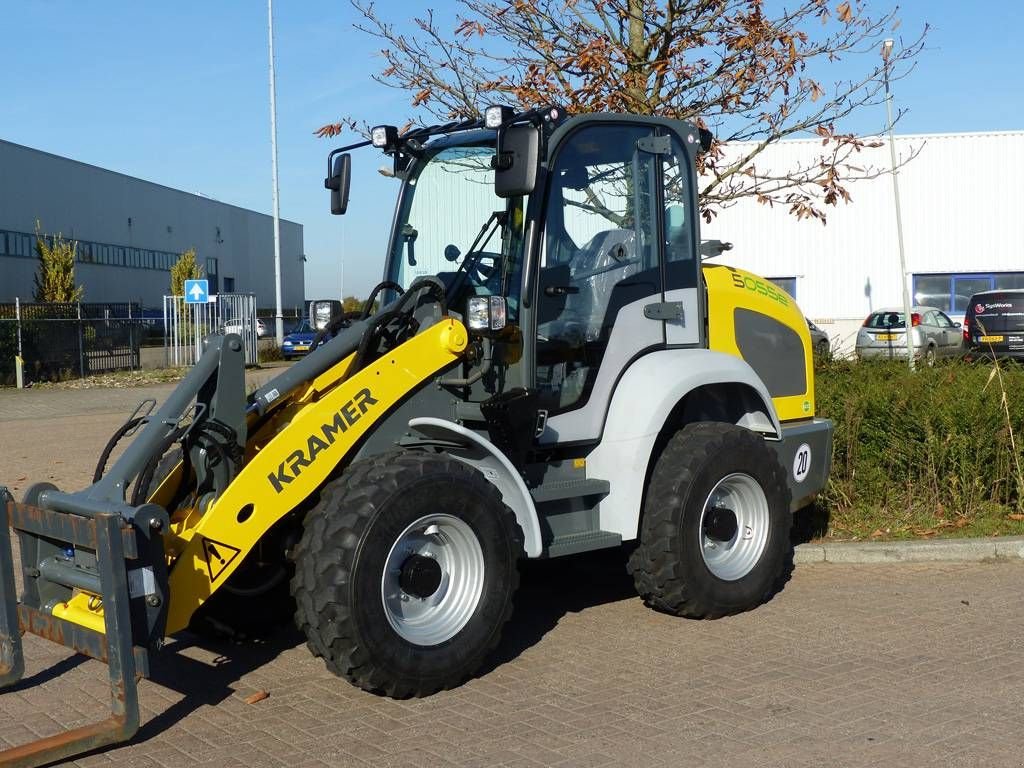 Radlader van het type Kramer 5055e FULL ELECTRIC NEW BUCKET + FORKS, Gebrauchtmaschine in Sittard (Foto 10)