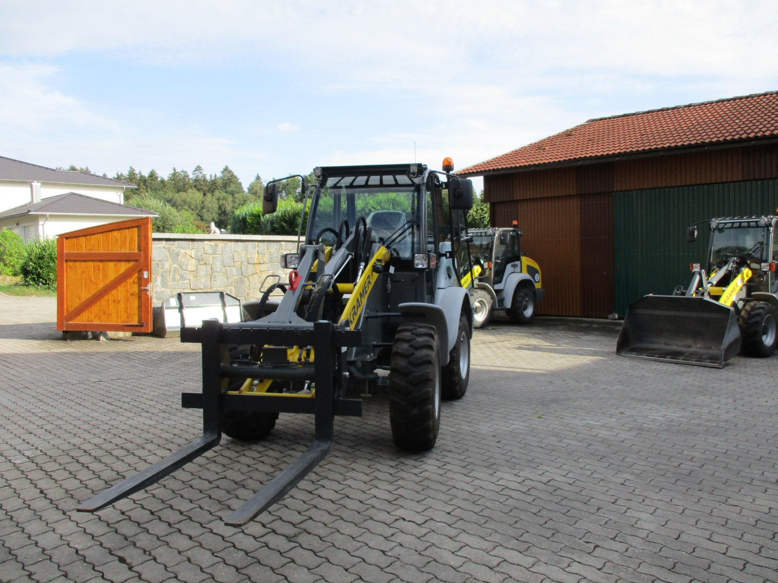 Radlader van het type Kramer 5075, Gebrauchtmaschine in Windorf (Foto 16)