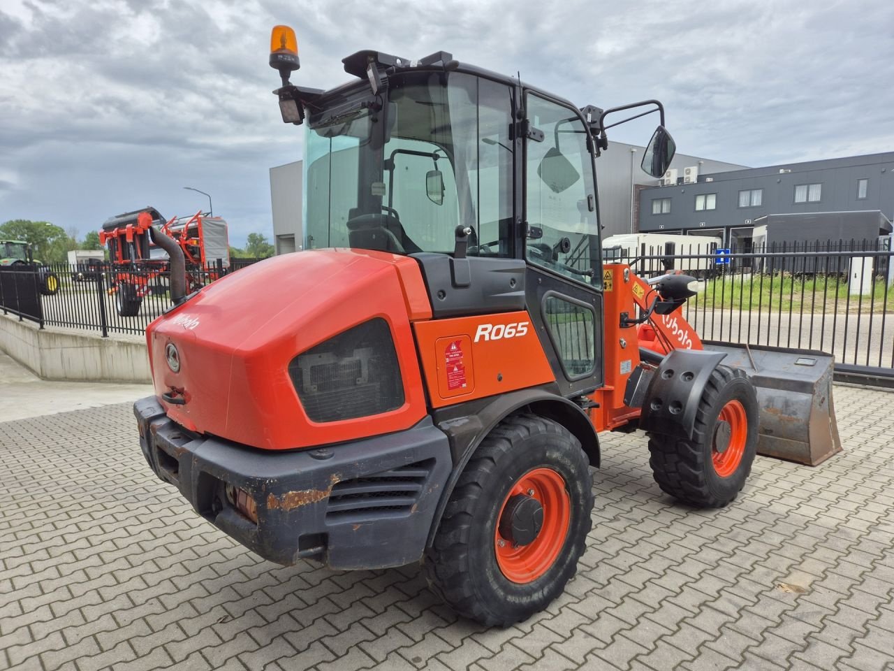 Radlader типа Kubota R065, Gebrauchtmaschine в Beek en Donk (Фотография 3)