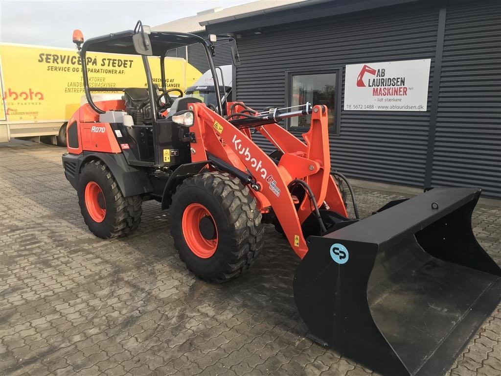 Radlader van het type Kubota R070 brugt maskine kun kørt 10 timer., Gebrauchtmaschine in Rønnede (Foto 2)