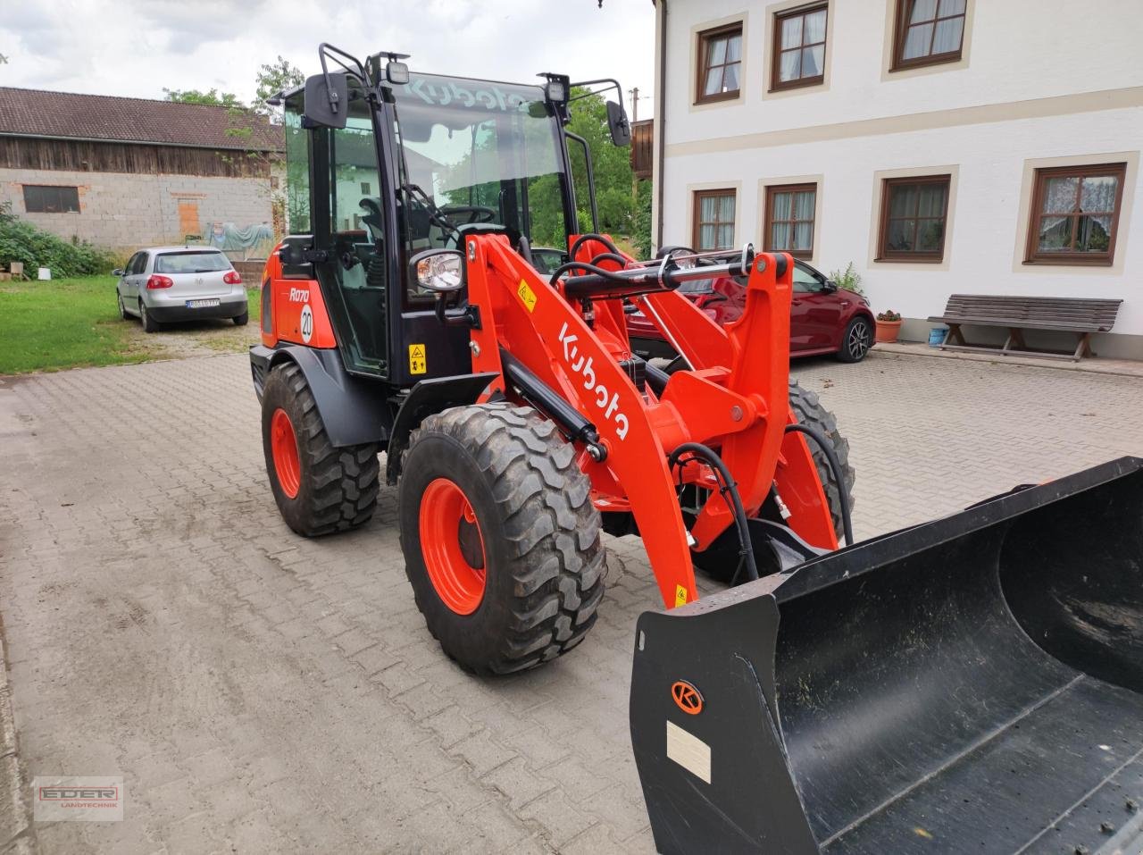 Radlader typu Kubota R070, Gebrauchtmaschine v Stephanskirchen (Obrázek 2)