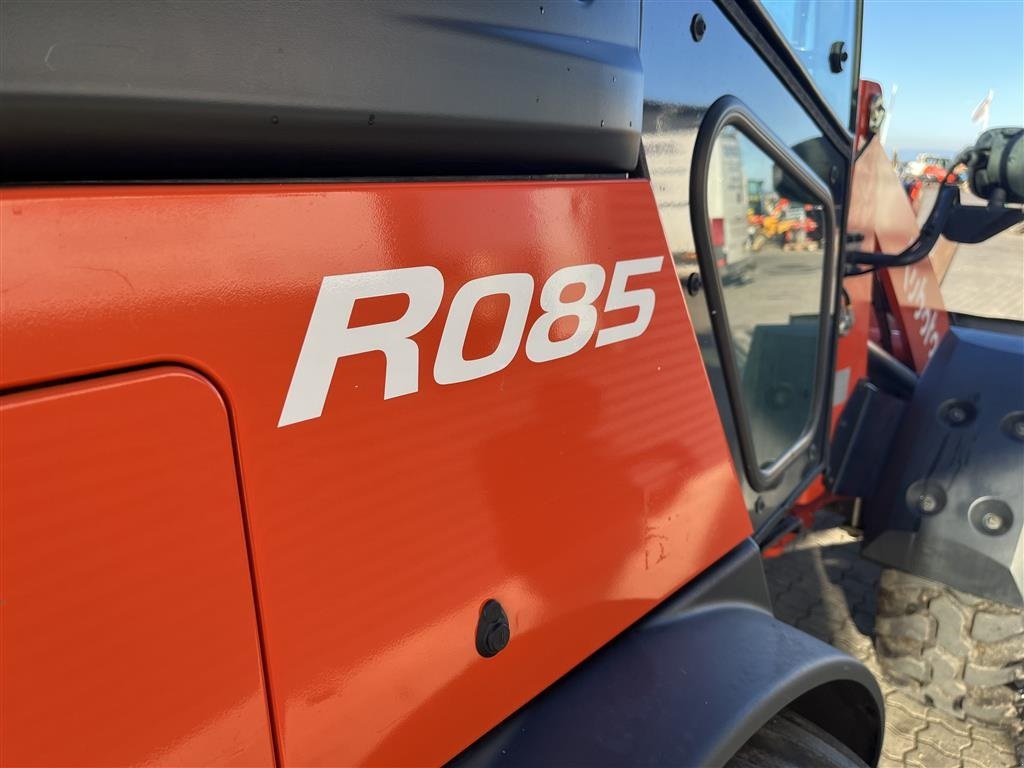 Radlader от тип Kubota R085 Centralsmørring skovl og gafler, Gebrauchtmaschine в Rønnede (Снимка 5)