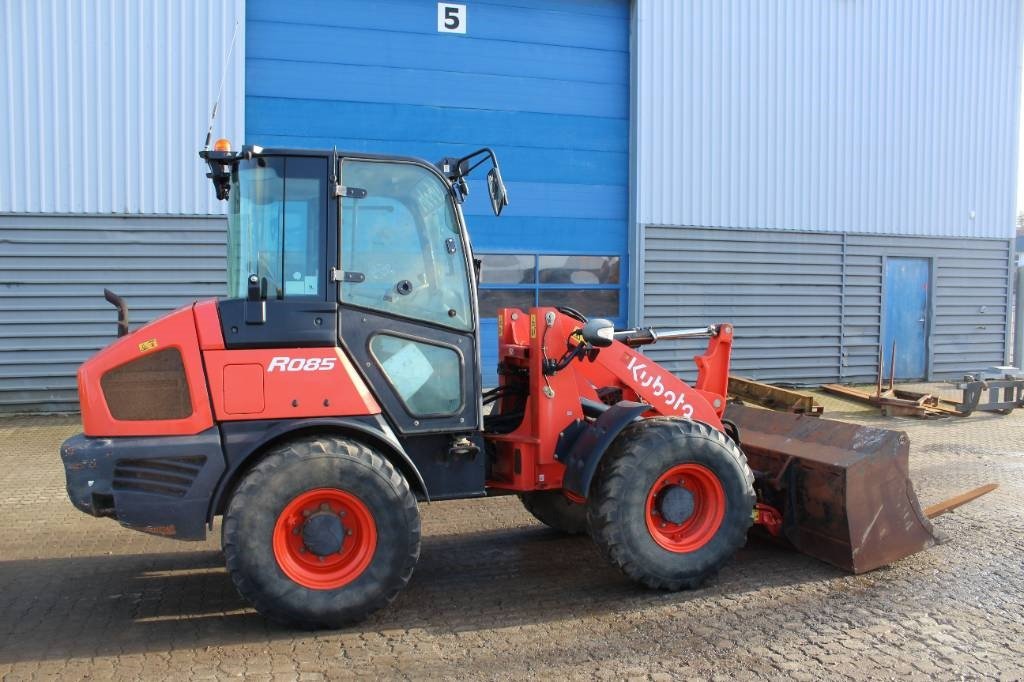 Radlader tipa Kubota R085, Gebrauchtmaschine u Vojens (Slika 2)