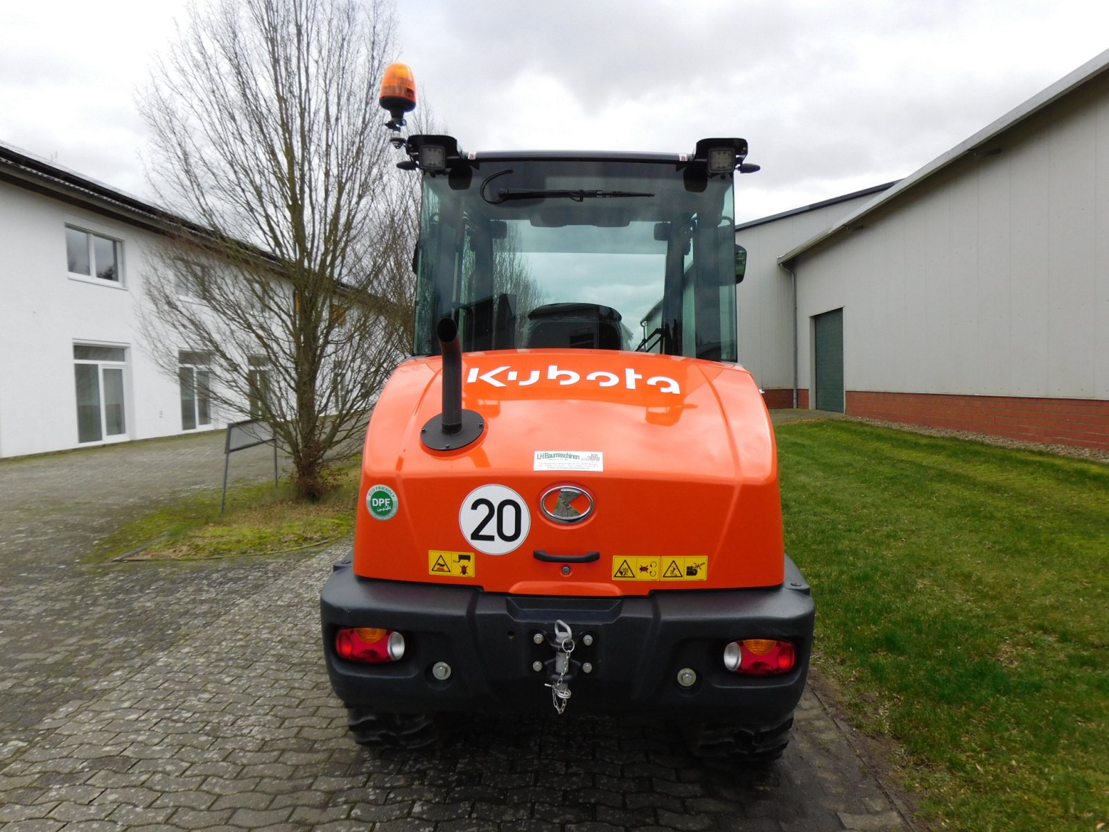 Radlader typu Kubota R090 Vorführmaschine 2023 *Knicklader *Schaufellader inkl. *CRS *DPF *Schaufel *Gabel *hydr. SWE, Gebrauchtmaschine v Wagenfeld (Obrázek 4)