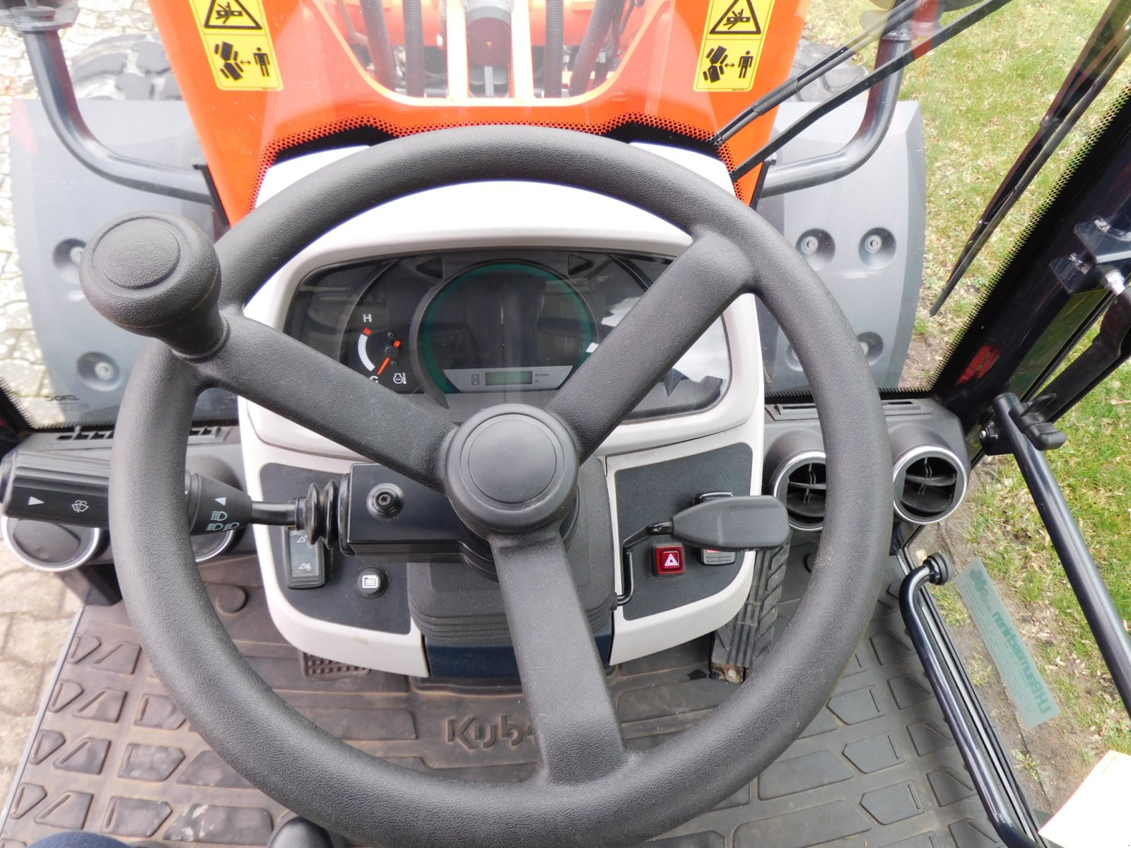 Radlader от тип Kubota R090 Vorführmaschine 2023 *Knicklader *Schaufellader inkl. *CRS *DPF *Schaufel *Gabel *hydr. SWE, Gebrauchtmaschine в Wagenfeld (Снимка 9)