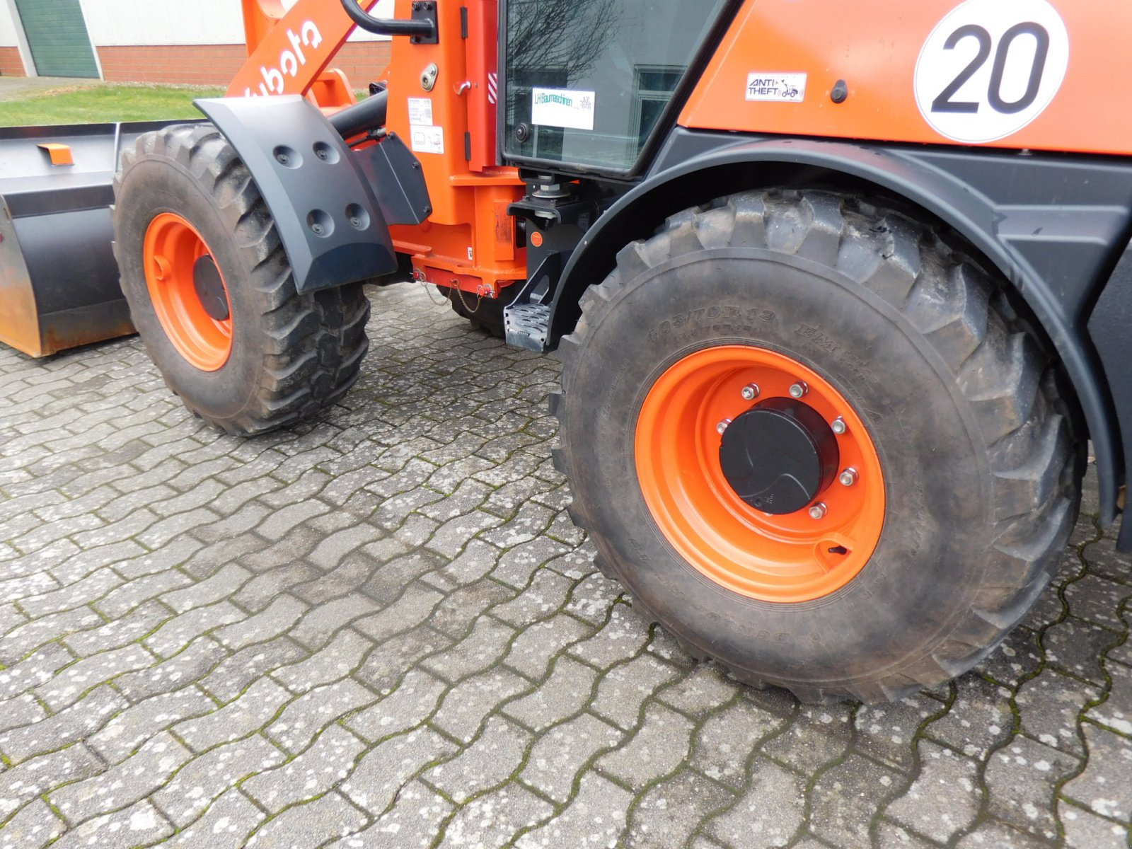 Radlader of the type Kubota R090 Vorführmaschine 2023 *Knicklader *Schaufellader inkl. *CRS *DPF *Schaufel *Gabel *hydr. SWE, Gebrauchtmaschine in Wagenfeld (Picture 13)