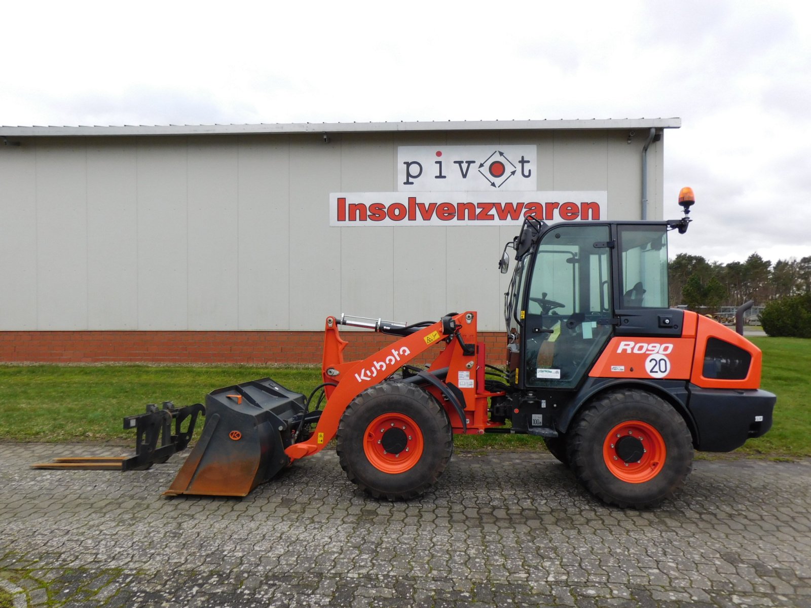 Radlader du type Kubota R090 Vorführmaschine 2023 *Knicklader *Schaufellader inkl. *CRS *DPF *Schaufel *Gabel *hydr. SWE, Gebrauchtmaschine en Wagenfeld (Photo 14)