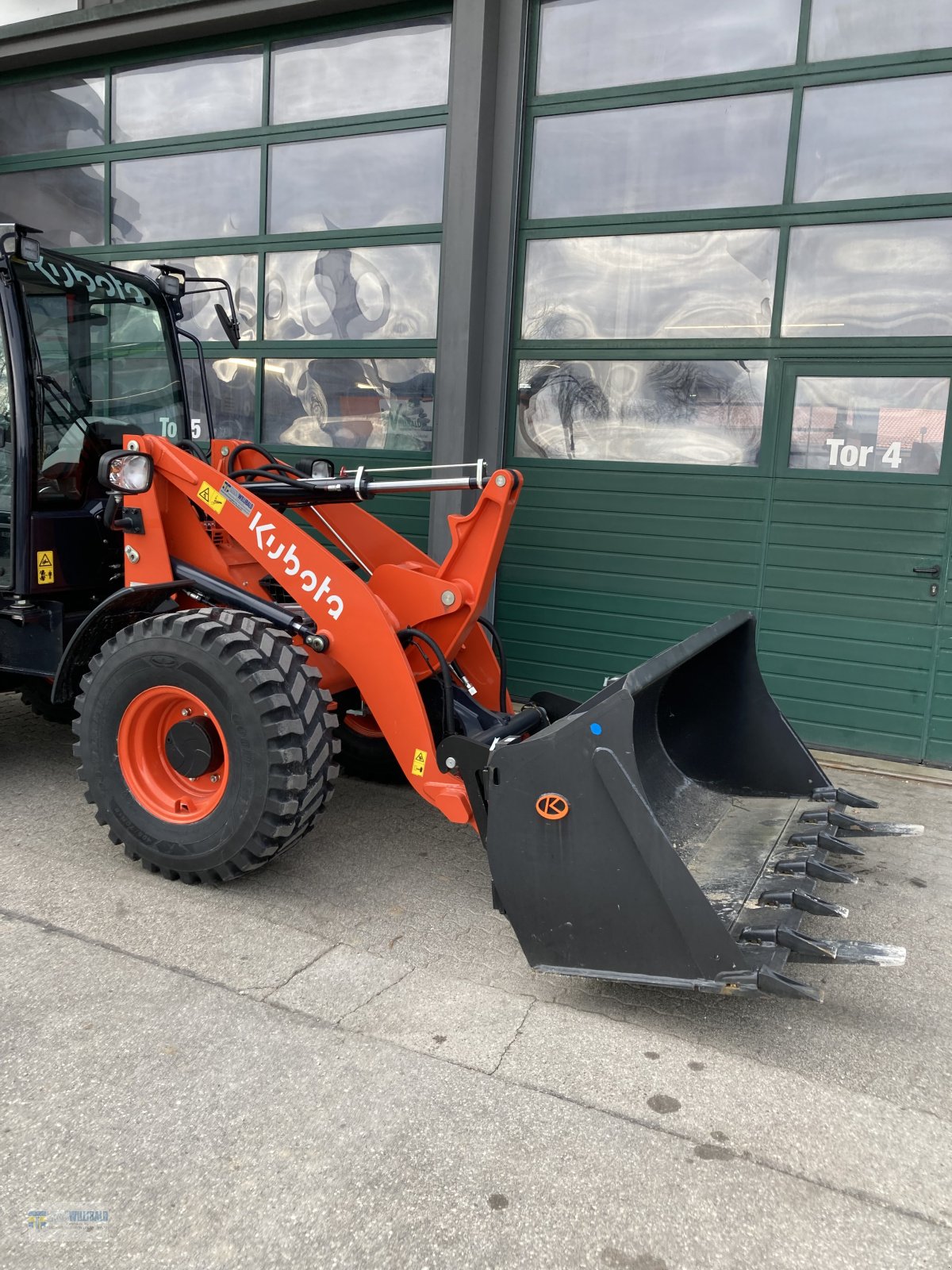 Radlader of the type Kubota R090, Neumaschine in Wackersberg (Picture 7)