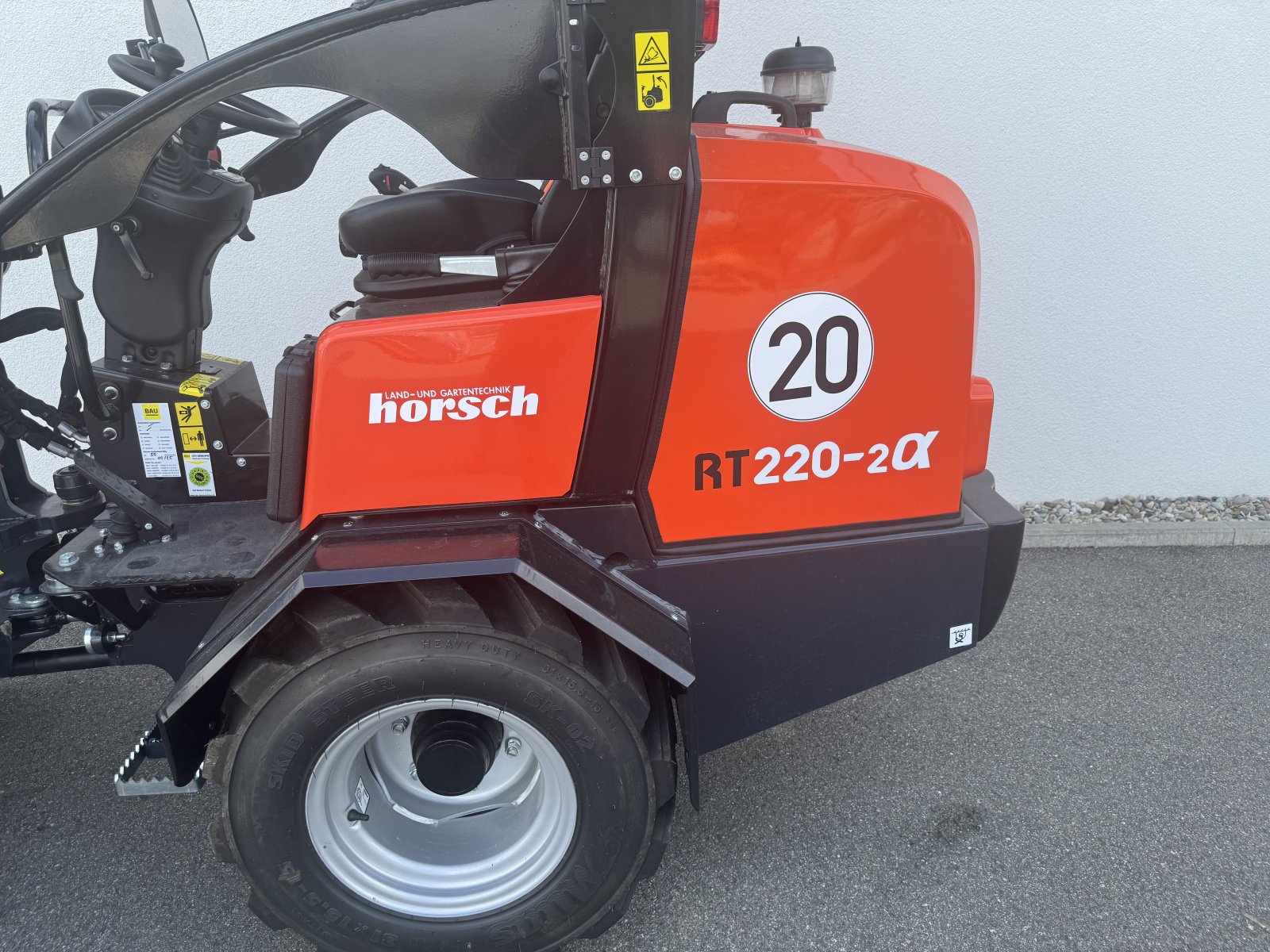 Radlader of the type Kubota RT 220, Neumaschine in Ingolstadt (Picture 2)