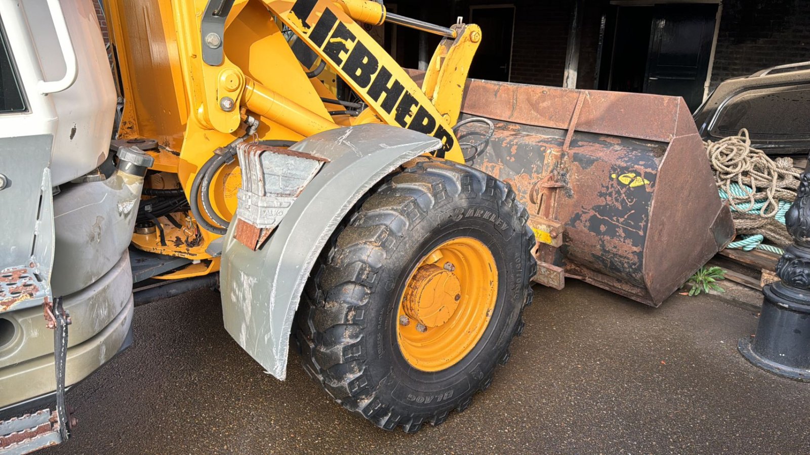 Radlader typu Liebherr 507, Gebrauchtmaschine w Hardinxveld giessendam (Zdjęcie 4)