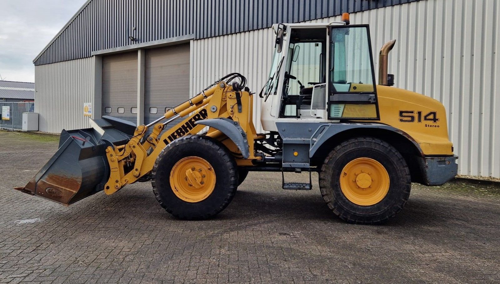 Radlader Türe ait Liebherr 514 Stereo, Gebrauchtmaschine içinde BIDDINGHUIZEN (resim 3)