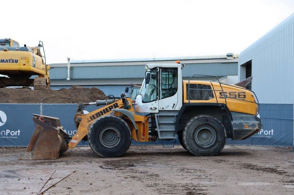 Radlader des Typs Liebherr 556 XPower, Gebrauchtmaschine in Antwerpen (Bild 2)