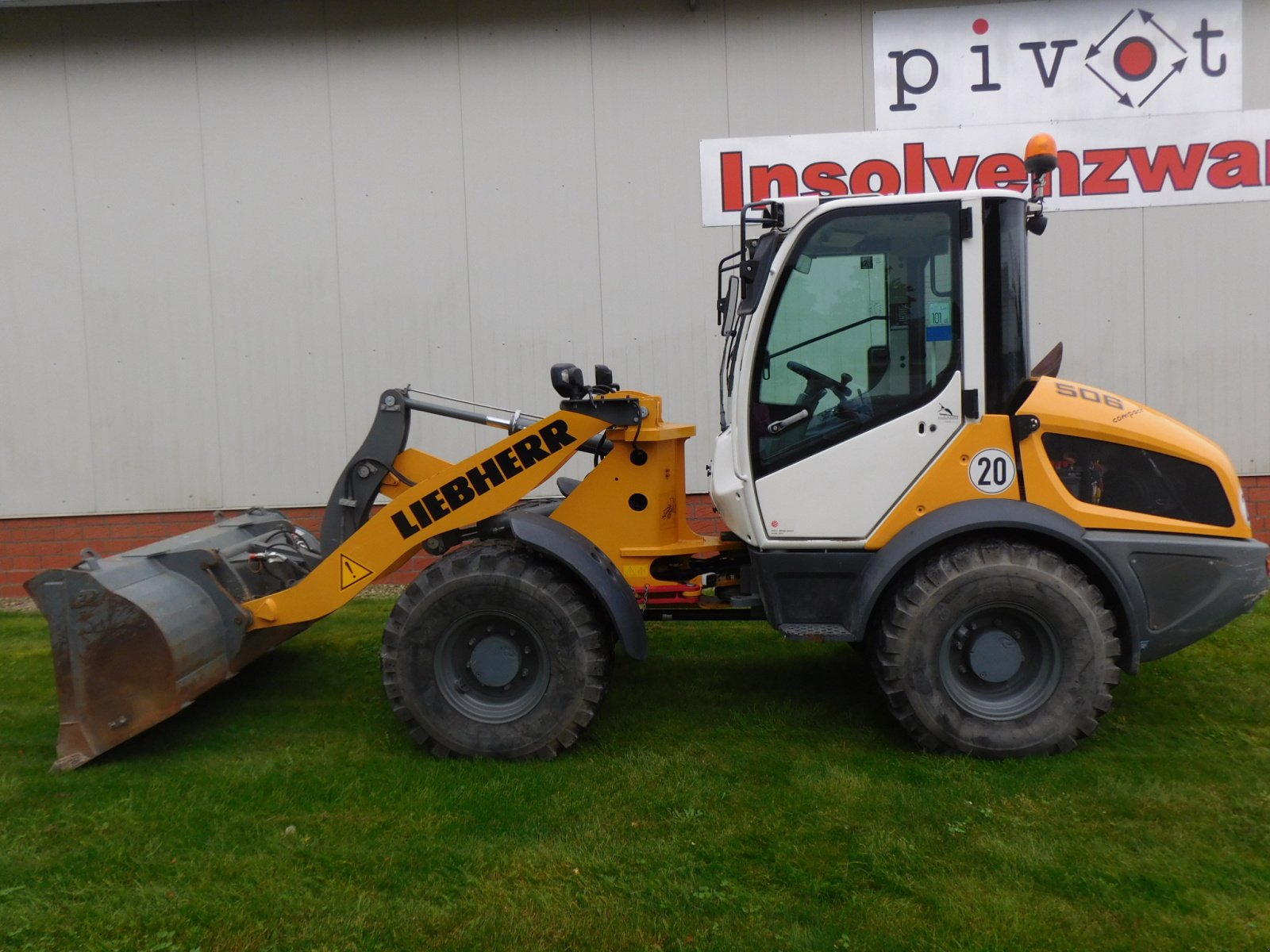 Radlader tip Liebherr L 506 C Radlader inkl. Palettengabel + Schaufel, Gebrauchtmaschine in Wagenfeld (Poză 1)