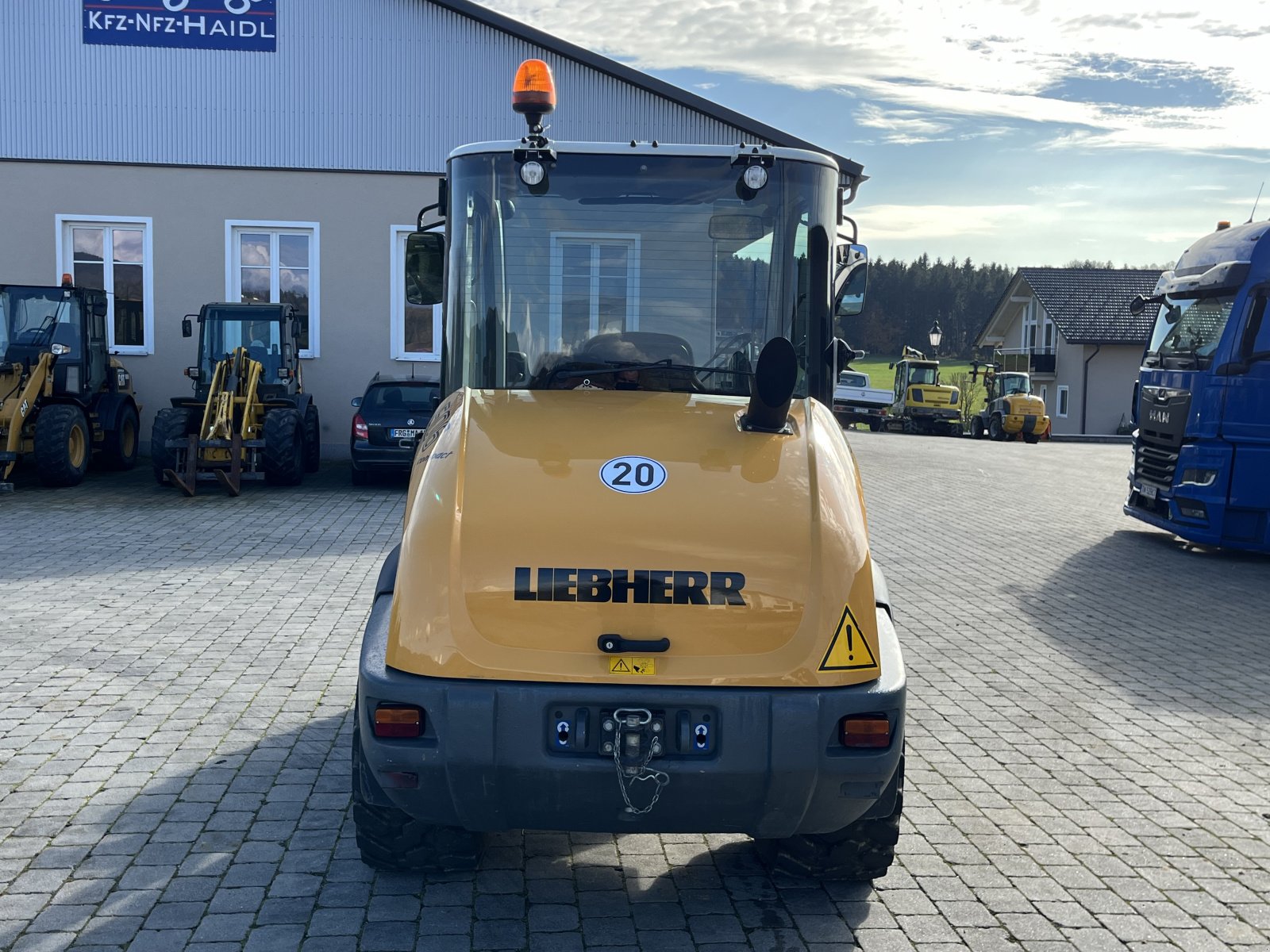 Radlader типа Liebherr L 506 C, Gebrauchtmaschine в Neureichenau (Фотография 7)